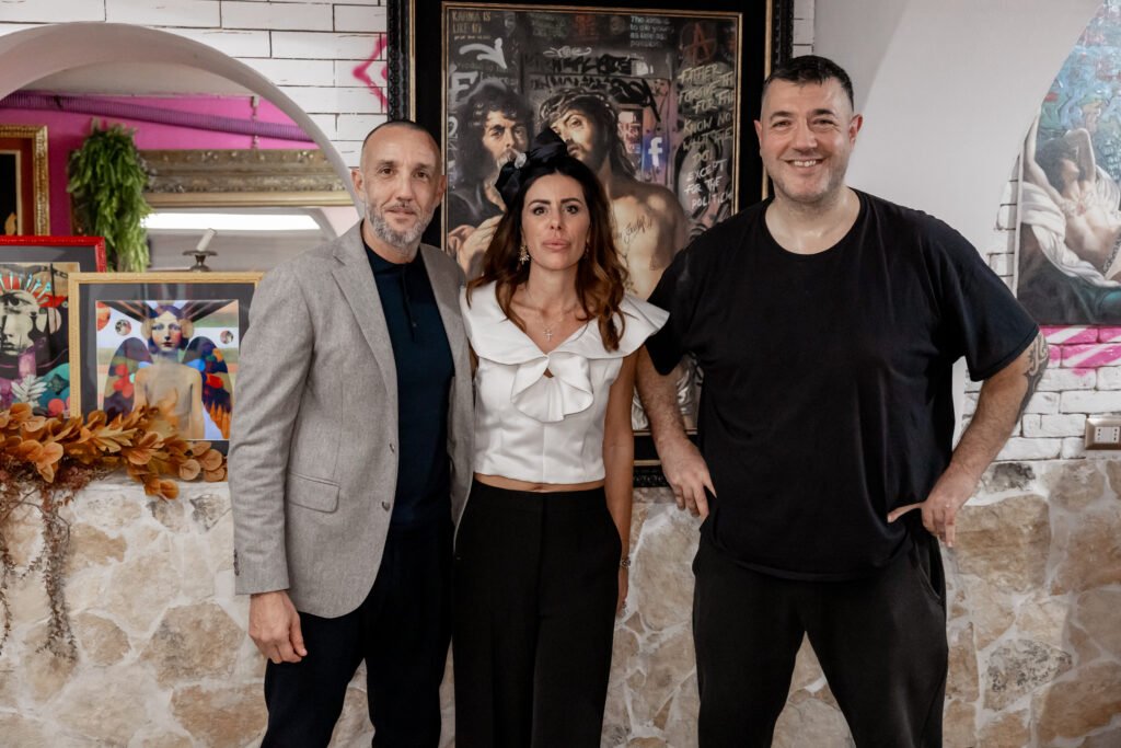 Parisi, Simona, Alex