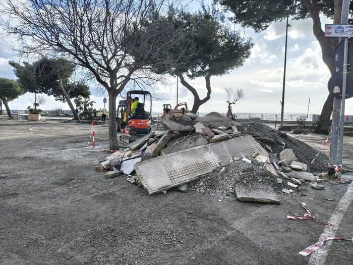 Prosegue l’ondata di maltempo. Cdm convocato alle 15.30, stato d'emergenza per Calabria, Sicilia e Sardegna 3 89ca258cc50744bccaa2d57a8b6905f3
