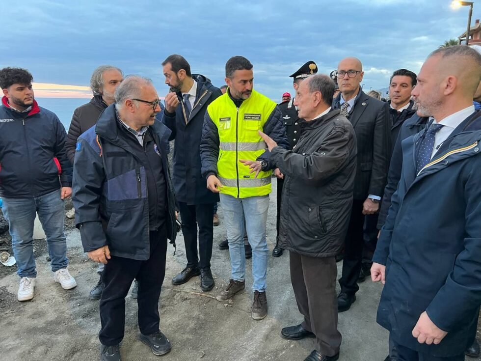 Ciclone Sicilia, Schifani: «Danni per un miliardo e mezzo». Ma i fondi Roma sono un primo passo 1 Furci03 1