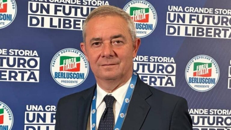 Corruzione e fondi regionali, arrestato il deputato Michele Mancuso. "Mazzette per il Settembre Nisseno"