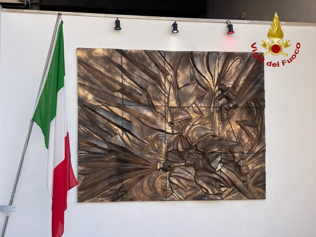 Celebrata la Festa del Corpo nazionale dei Vigili del Fuoco 3 1000331368