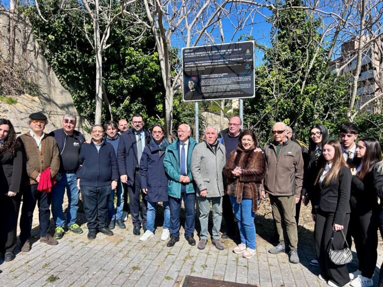 Il Rinascimento del QR-Code: a Messina si inaugura un cartello. Principato "non andateci!"