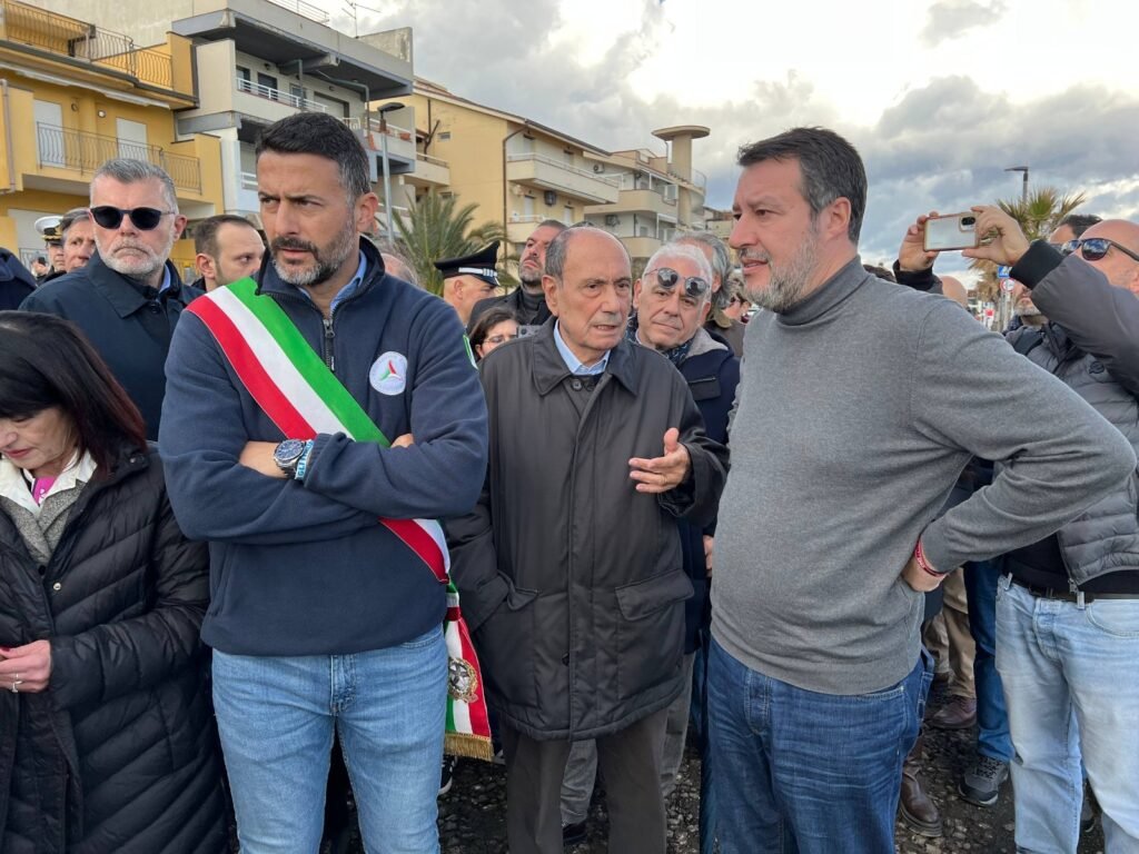 Schifani con Salvini a Furci Siculo 21