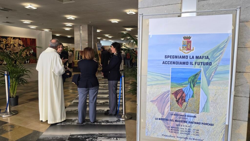 MESSINA, PALACULTURA. È STATA INAUGURATA OGGI LA MOSTRA DELLA POLIZIA DI STATO DEDICATA ALLE VITTIME DI MAFIA. 21 1000348652