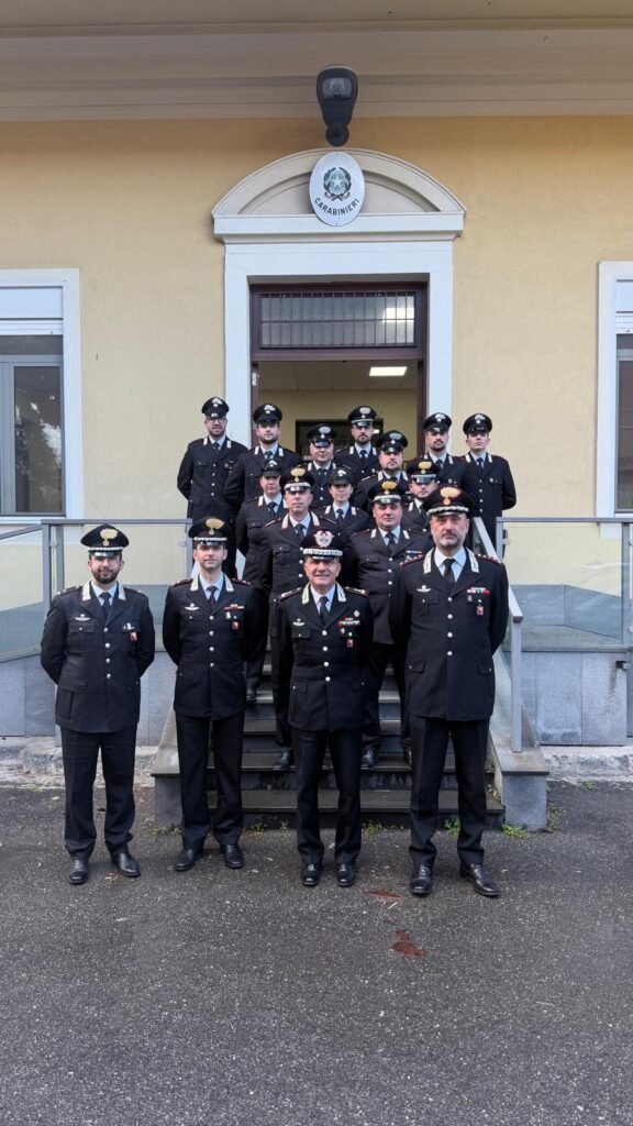 Il Comandante della Legione Carabinieri “Sicilia”, Gen. D. Ubaldo DEL MONACO, visita la Compagnia di Messina Sud, nonché le Stazioni di Messina Camaro e Messina Bordonaro 3 2026.03.25 - visita Gen. D. DEL MONACO a Cp. Messina Sud e Sta. Bordonaro foto 2
