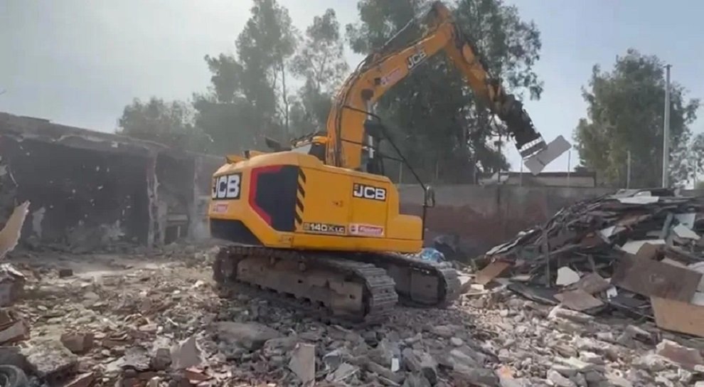 Rione Taormina ruspe al lavoro