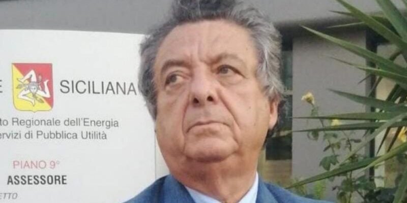 Home 1 voce di Sicilia