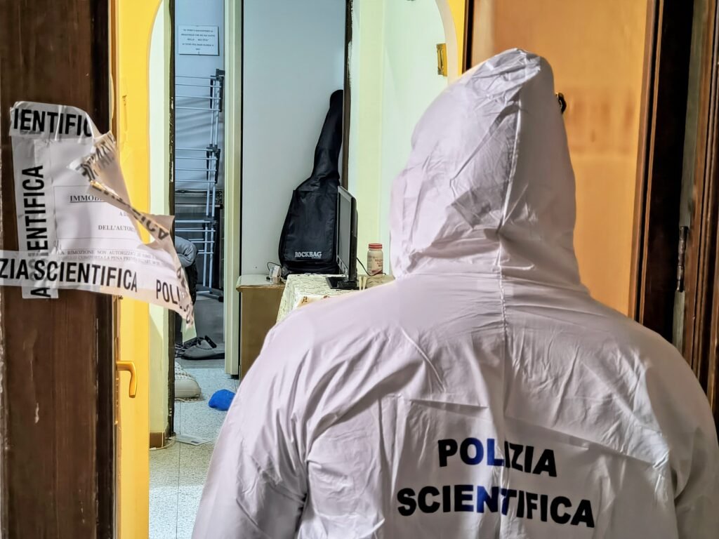 Femminicidio Zinnanti: la Scientifica nella casa del delitto, rilievi 3D per verificare la confessione 4 1000360921