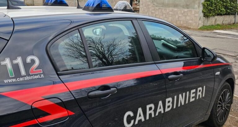 Giardini Naxos - Tenta di strangolare la moglie con il cavo del cellulare. 77enne arrestato dai Carabinieri