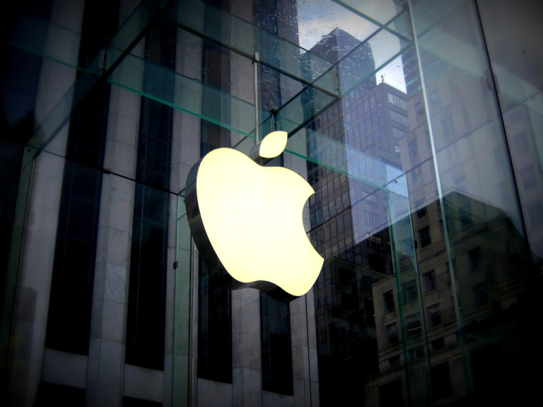 Apple rimane in cima al mercato degli smartphone nonostante il calo globale del 2026: ecco perché