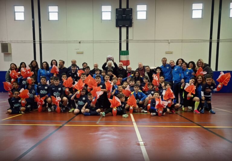 Spadafora, lo sport riparte dal Palazzetto: successo per il triangolare con Carmelo Mancuso. Miceli: "Nuovi giovanissimi iscritti alla scuola calcio"