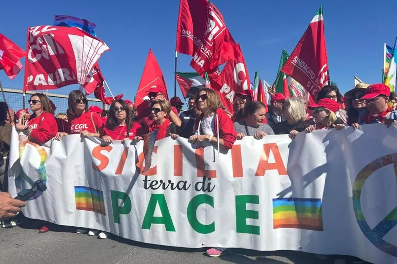 sigonella marcia pace