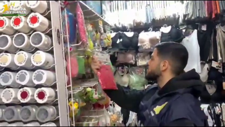 Maxi sequestro a Giardini Naxos: la Guardia di Finanza blocca oltre 22mila articoli non sicuri in vista della Pasqua