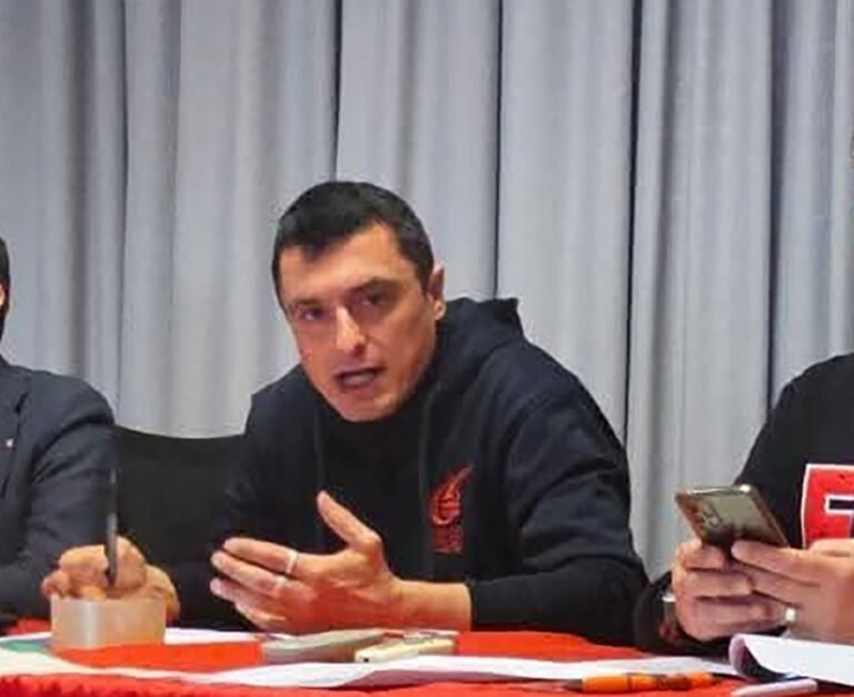 Prc Impastato: "solidarietà al segretario della Fiom di Messina - la lotta continua"