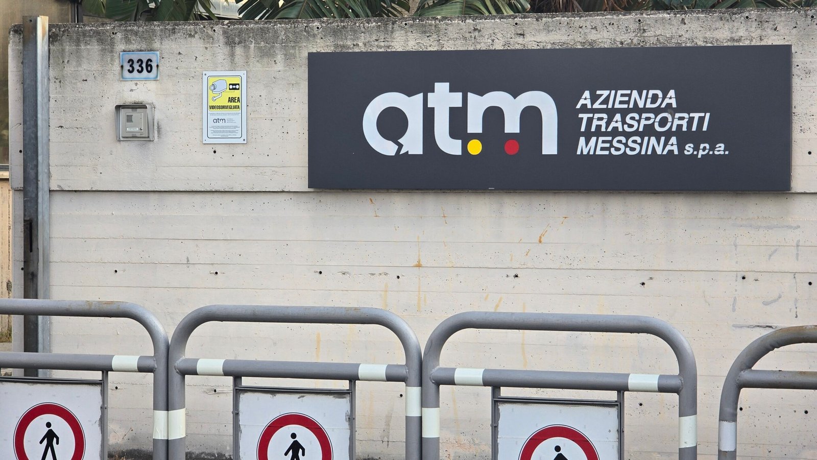 atm