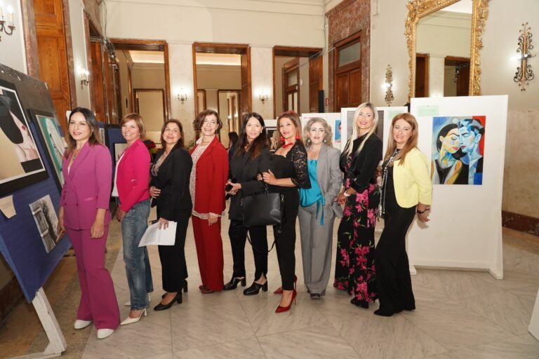 "I MILLE VOLTI DELLE DONNE, in ogni tempo!": a Palazzo Zanca sala gremita per il viaggio multidisciplinare nell'universo femminile
