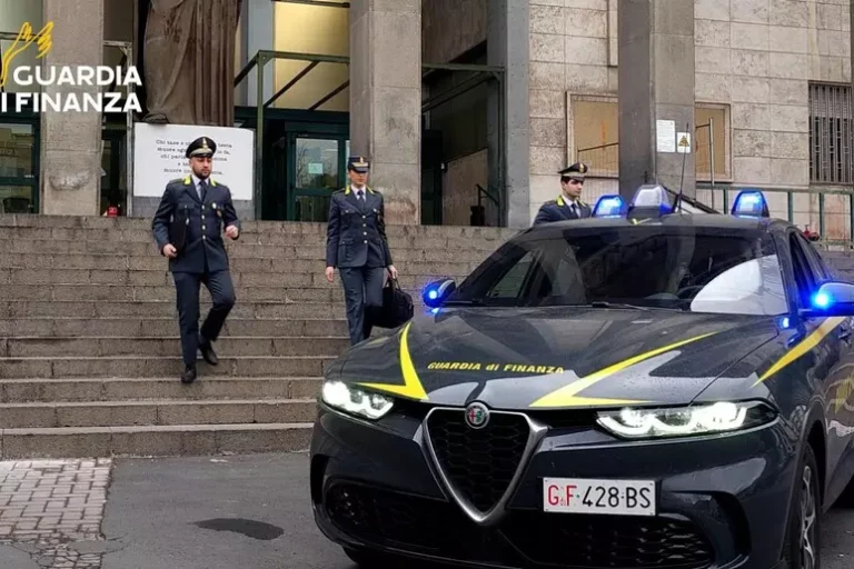 Traffico di droga, c'è anche neomelodico Niko Pandetta tra gli arrestati