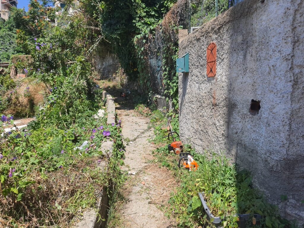 strada via cadorna tirone