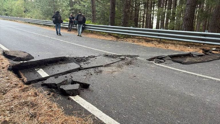 Nuova scossa sull'Etna: la terra trema ancora a Linguaglossa