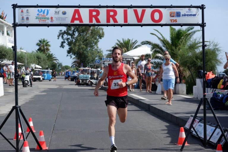 IL FITALESE ANTONINO LOLLO AL VIA DEL “24° EOLIE RUNNING TOUR”