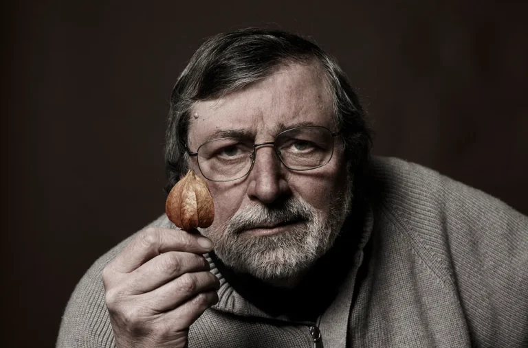 Addio a Francesco Guccini: ad 86 anni si è fermata la locomotiva del cantautorato italiano