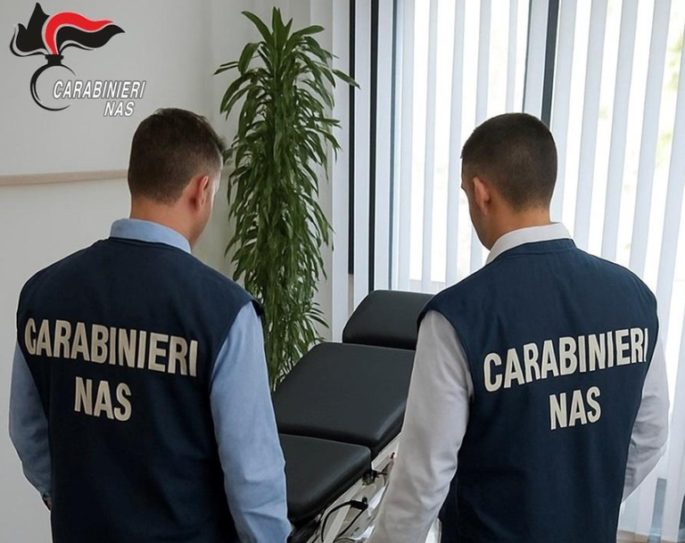 Ambulatorio polispecialistico sospeso nel Messinese: intervento dei NAS di Catania