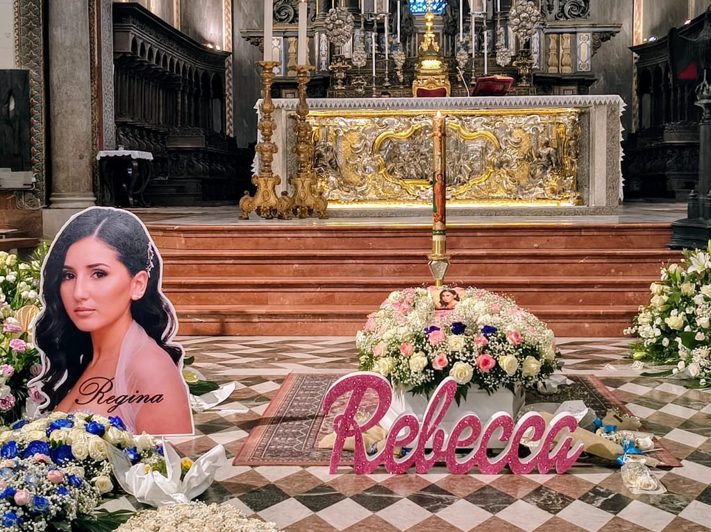 L'addio a Rebecca Galli - LE FOTO
