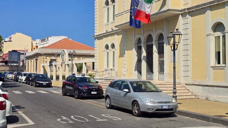Spadafora, i conti che disturbano la narrazione: il Comune cade per l’inchiesta, ma il bilancio approvato racconta un’altra storia