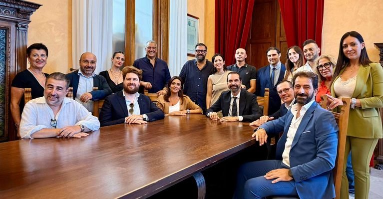 Partecipate, Basile chiude il risiko: gli "utili" 550 curricula e la politica dietro i 18 nuovi vertici