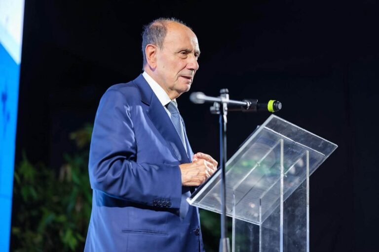 Schifani prenota il bis. Ma nel 2027 siciliano le sedie sono ancora tutte da assegnare