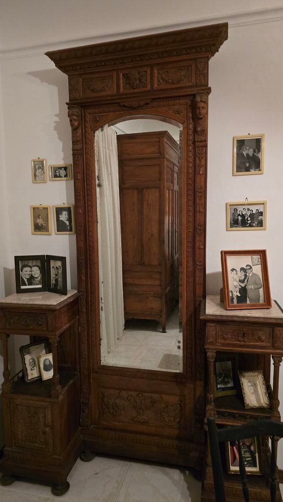 Premio nazionale Nino Ferraù, Galati Mamertino celebra la poesia e ricorda Pippo Ferraù. Francesco D’Angiò vince la XIV edizione con “Geografia Minima”. L'emozione della figlia Cetty: «Questo premio deve restare qui».