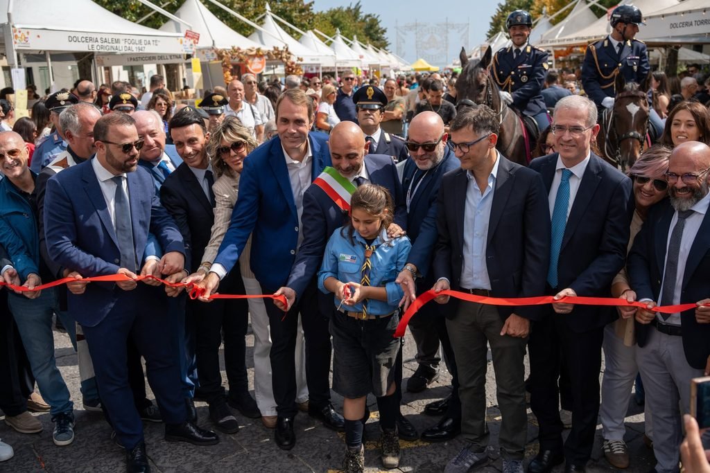 Inaugurata la 46ª edizione dell'Ottobrata Zafferanese