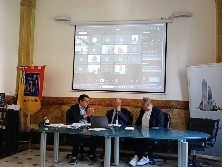 Conferenza Regione-Autonomie locali, Anci Sicilia: “Via libera a maggiori risorse nei trasferimenti ordinari ai Comuni” 