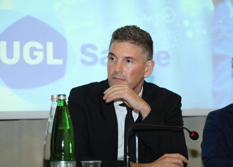 Sanità, UGL: Medici in fuga dal SSN, ospedali rischiano di restare senza professionisti