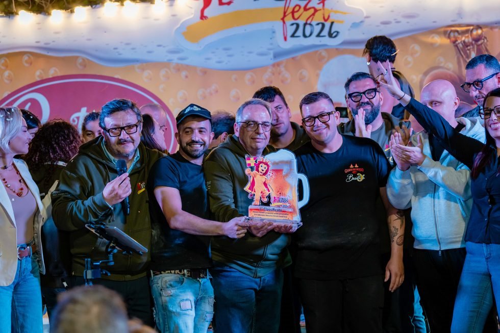 Cala il sipario sul Messina Street Food Fest, la pizza fritta di Basilicò vince l’ottava edizione