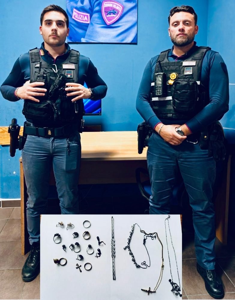 LA POLIZIA DI STATO ARRESTA DUE CATANESI. TENTANO LA TRUFFA DEL FINTO CARABINIERE MA LA VITTIMA PERCEPISCE IL RAGGIRO