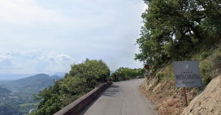 Motta Camastra: riapre con limitazioni la S.P. 6 per la Festa della Noce