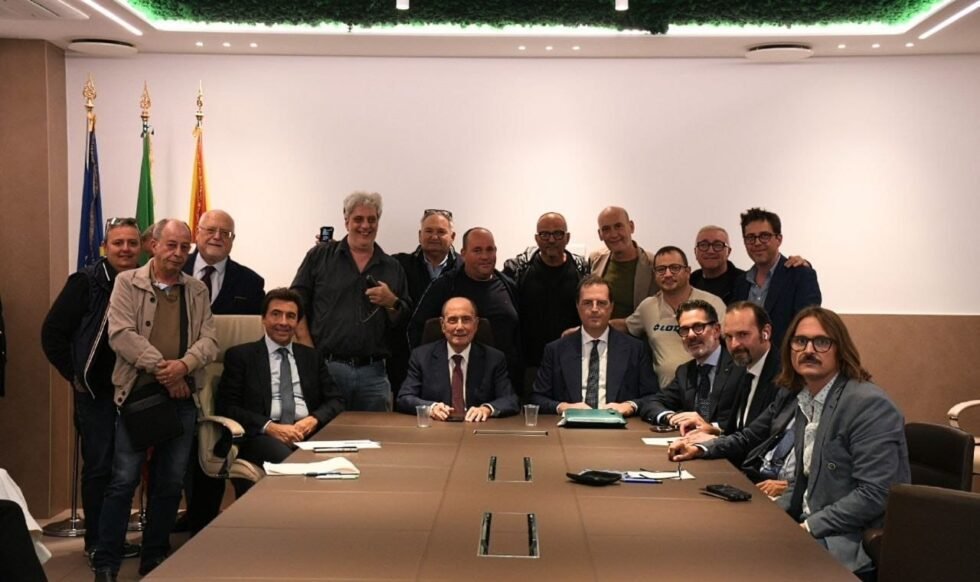Ex Pip, Renato Schifani annuncia il passaggio a 36 ore dal prossimo anno