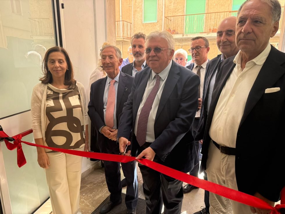 ASP - Inaugurati Ospedale, Casa di Comunità di Sant'Agata di Militello e chiostro del nosocomio di Mistretta