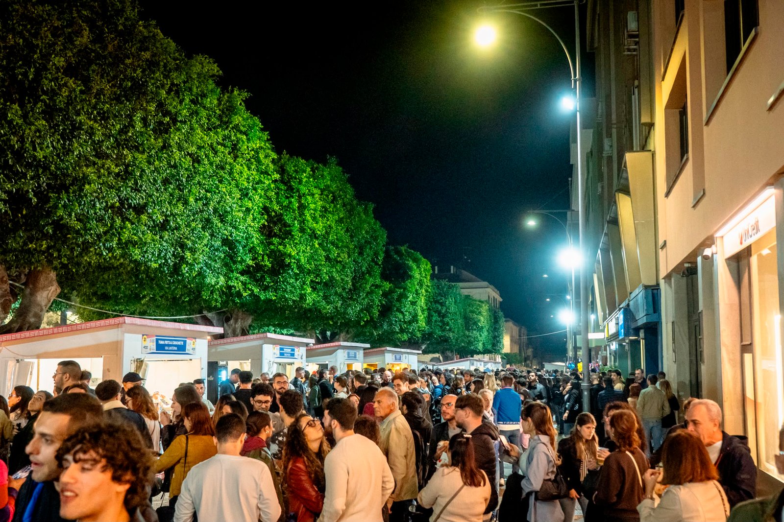 Pronti, via! Stasera l’inaugurazione del Messina Street Food Fest: inizia il viaggio tra gusto, eccellenze e divertimento