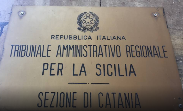 Barcellona, il Tar salva le liste senza firme. Ma nella sentenza ammette: «La legge non è univoca». Quel parere secretato che i giudici non hanno acquisito